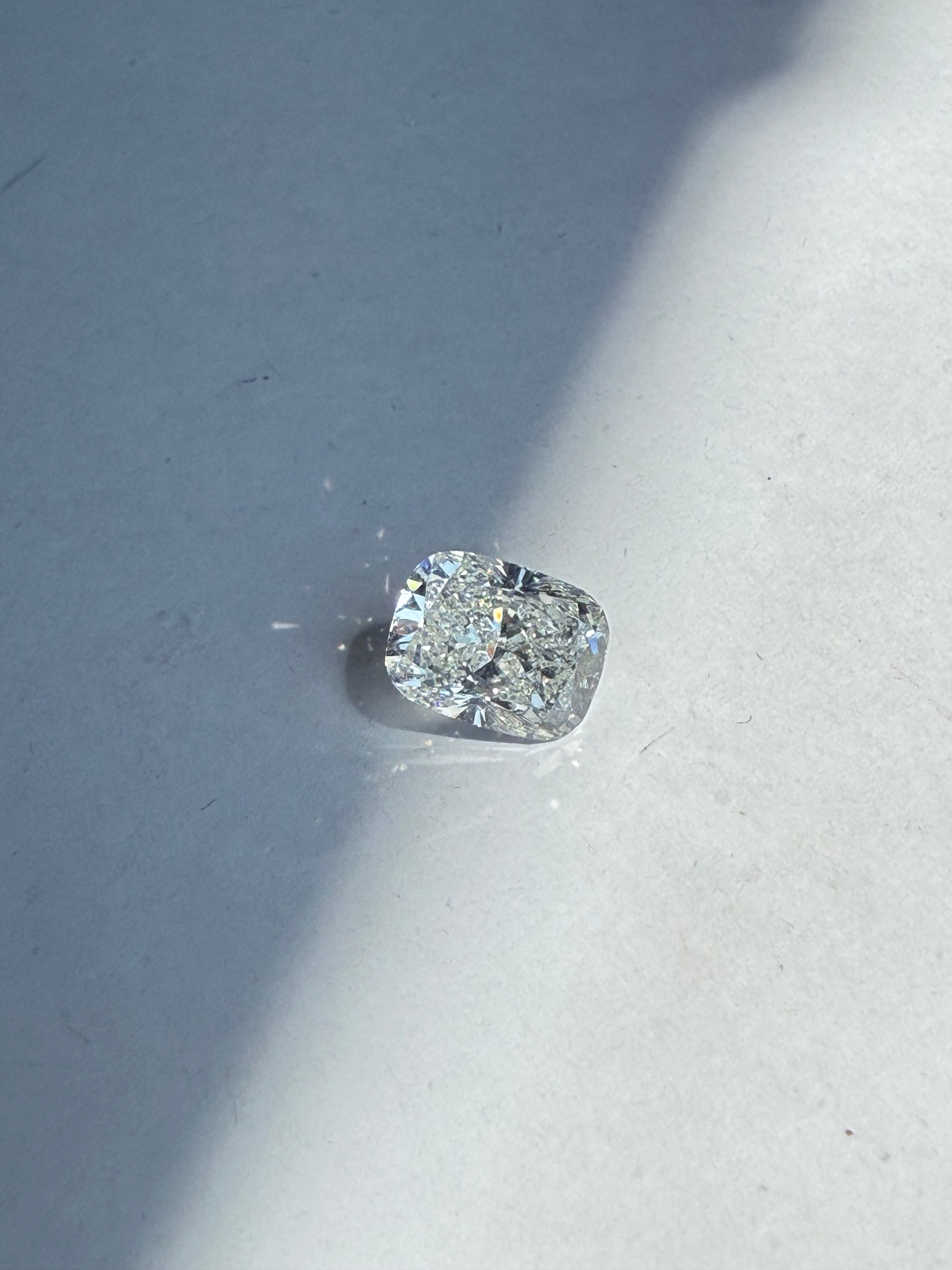 zoom in of a 5ct natural cushion diamond